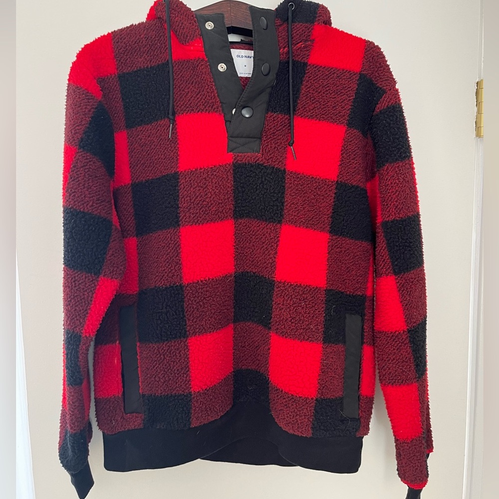 Pullover fleece